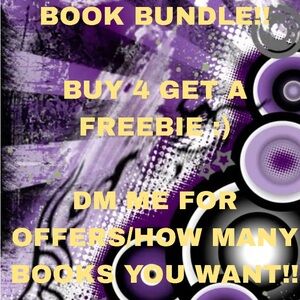 RANDOMIZED BOOK BUNDLE!!